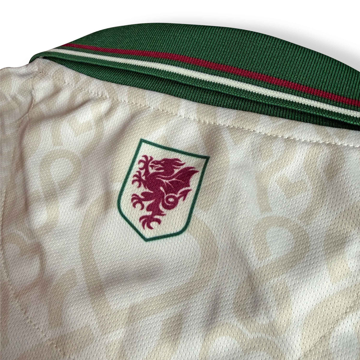 CYMRU LLWY GARU AWAY JERSEY